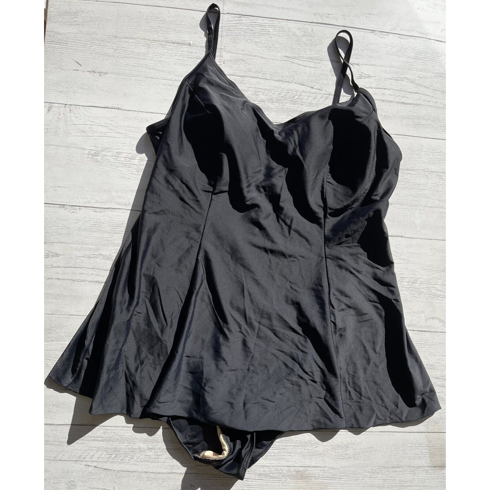 SHORE SHAPES Padded Size 18 Skirted One Piece Swim Suit BLACK